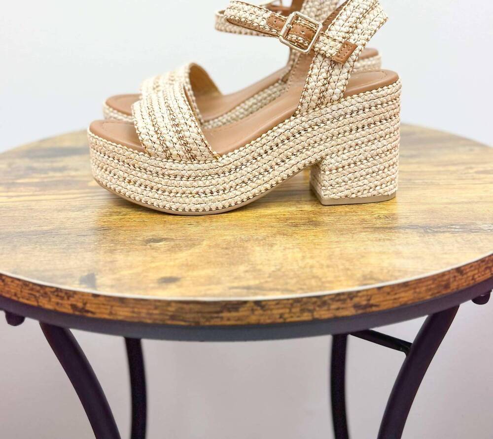 NEW FORTUNE DYNAMIC women's raffia block heel sandals in beige
